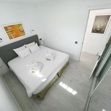 Atlantic Sun - Gay Men Only Hotel 3*