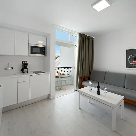 Atlantic Sun - Gay Men Only 3* بلايا ديل إنغلز